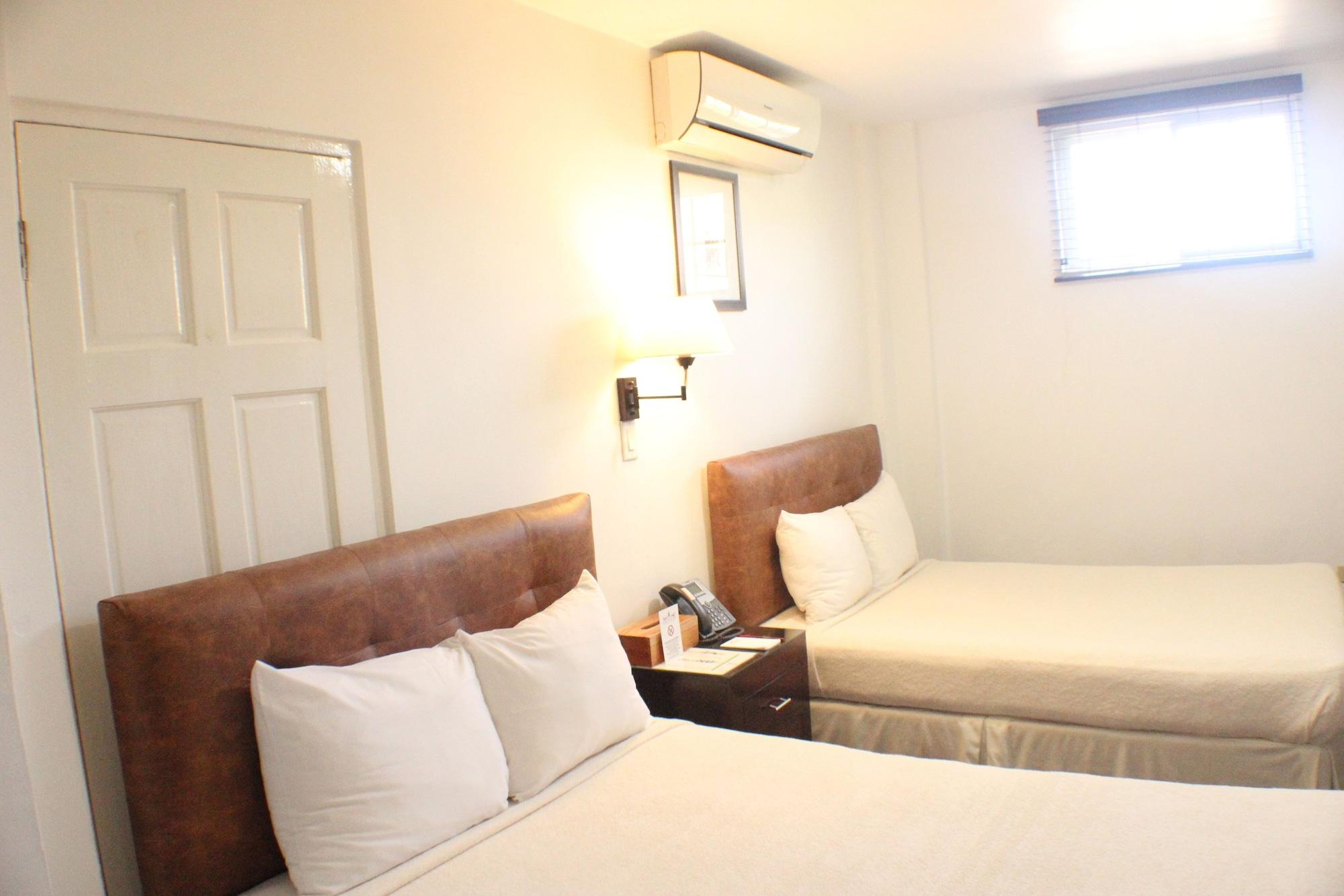 Altamont West Hotel Montego Bay Esterno foto