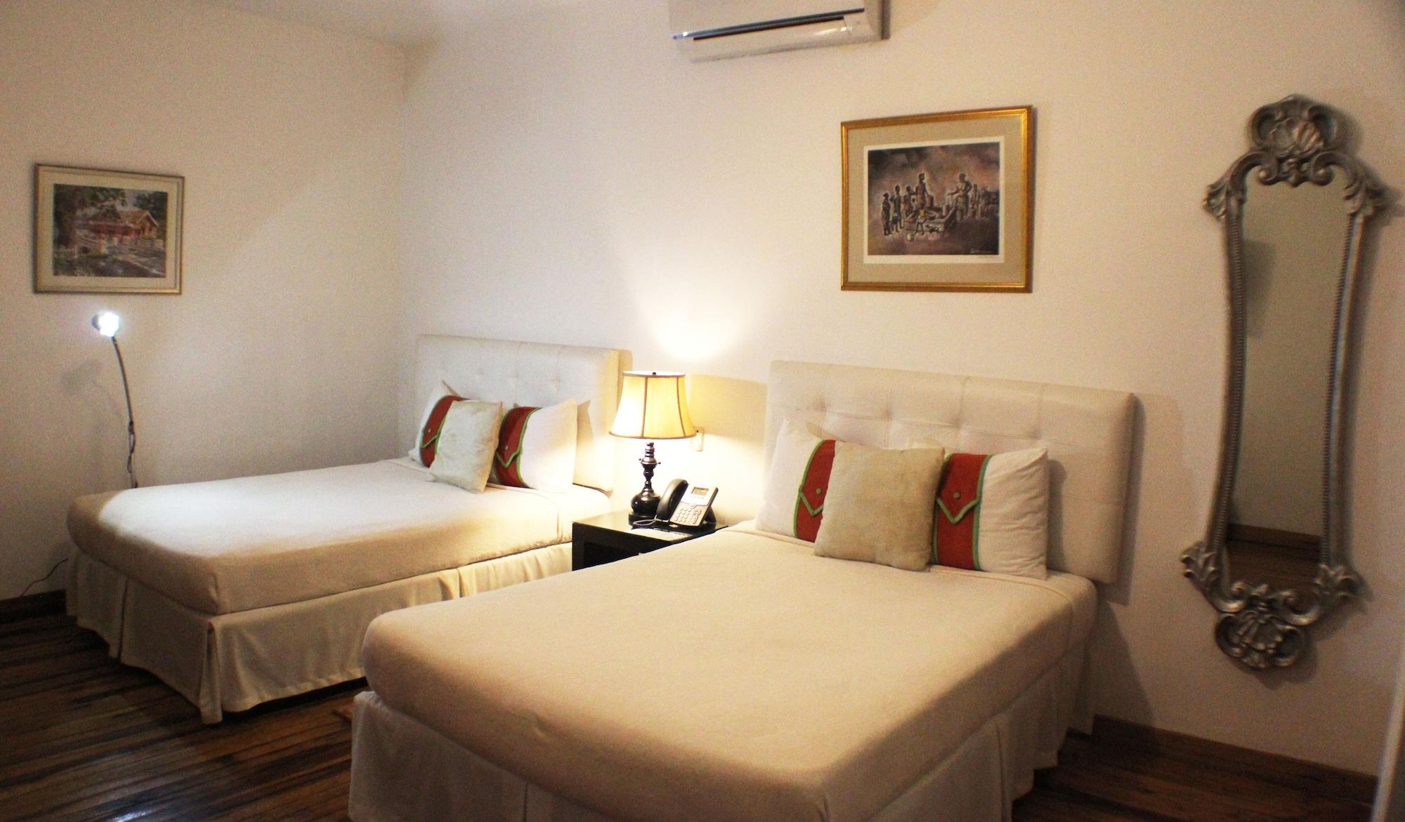 Altamont West Hotel Montego Bay Esterno foto
