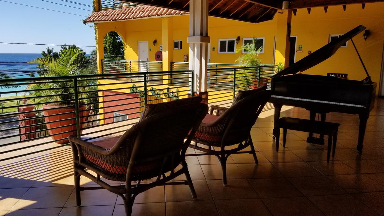 Altamont West Hotel Montego Bay Esterno foto